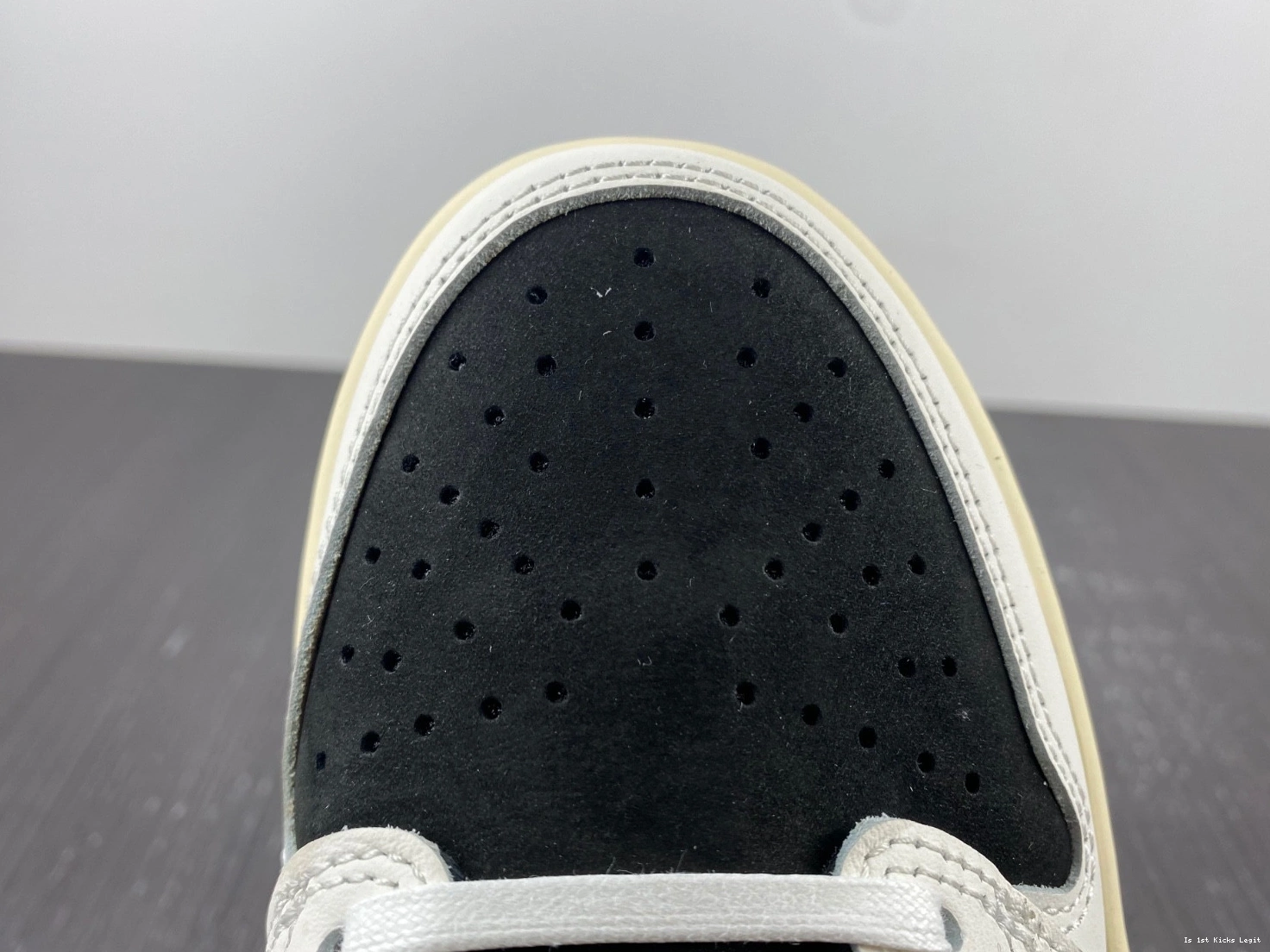 Travis x Low Air Olive 1 OG Jordan Scott DZ4137-106 0927